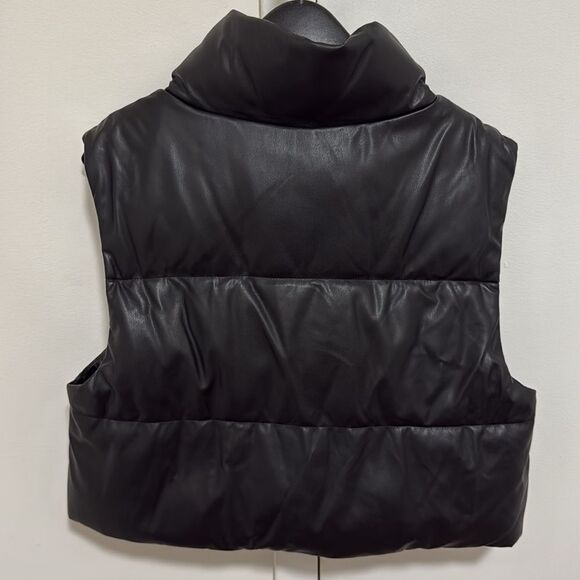 Brooklyn Karma Women’s Black Faux Leather Puffer Vest. Size Small. - Picture 2 of 7